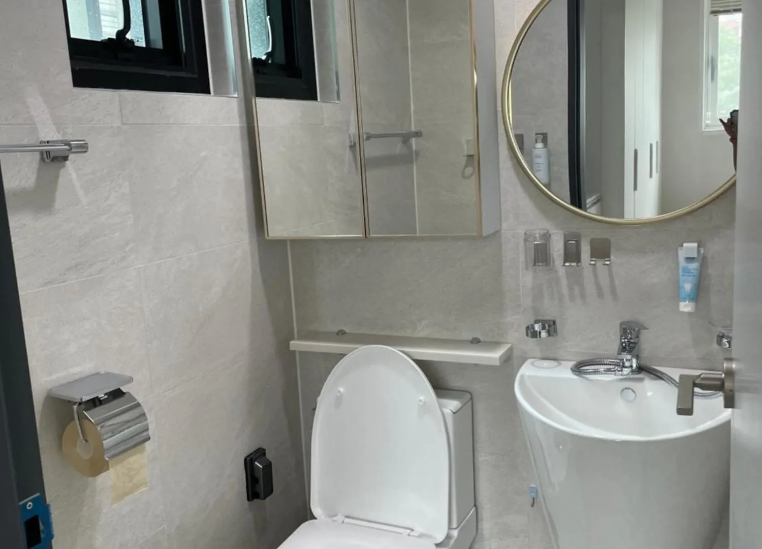 Asla House Hotel Incheon Wisma tamu